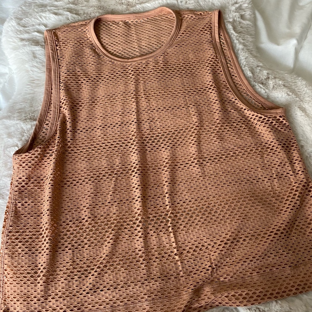 Lululemon tank